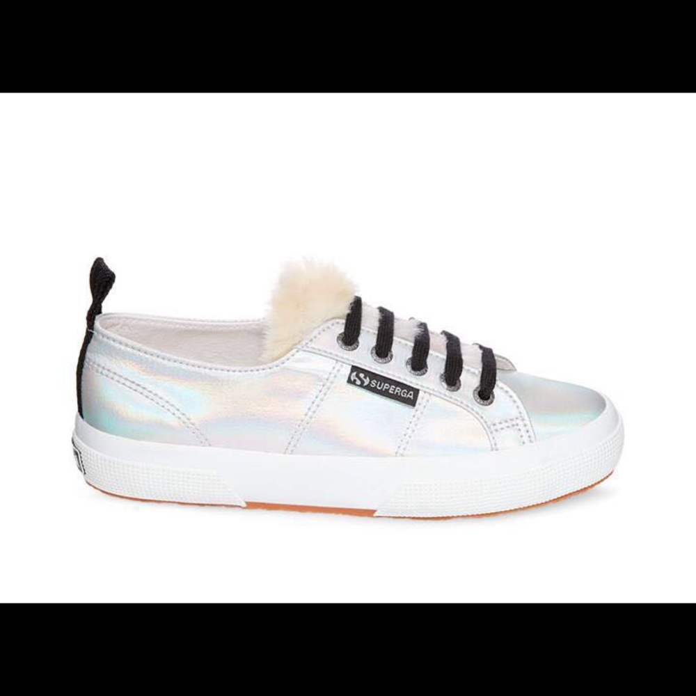 Metallic silver Supergas